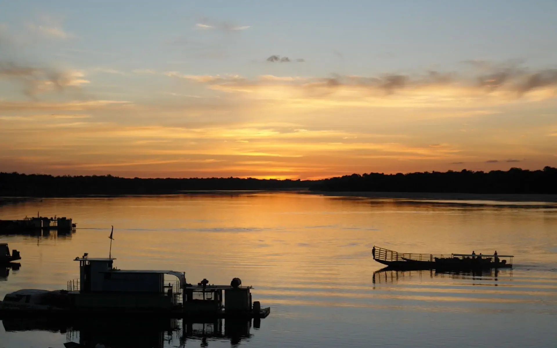 41.-Atardecer-en-El-Puerto-de-Inirida-Willinton-Lopez